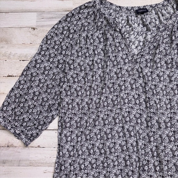 Jones & Co New York 2X Womens  Black White Floral 3/4 Sleeve Popover Blouse - Picture 4 of 15